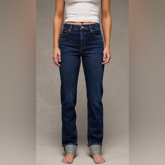 American Eagle Outfitters Denim - American Eagle Cuffed Super High Rise Straight Jeans NWOT Sz 10